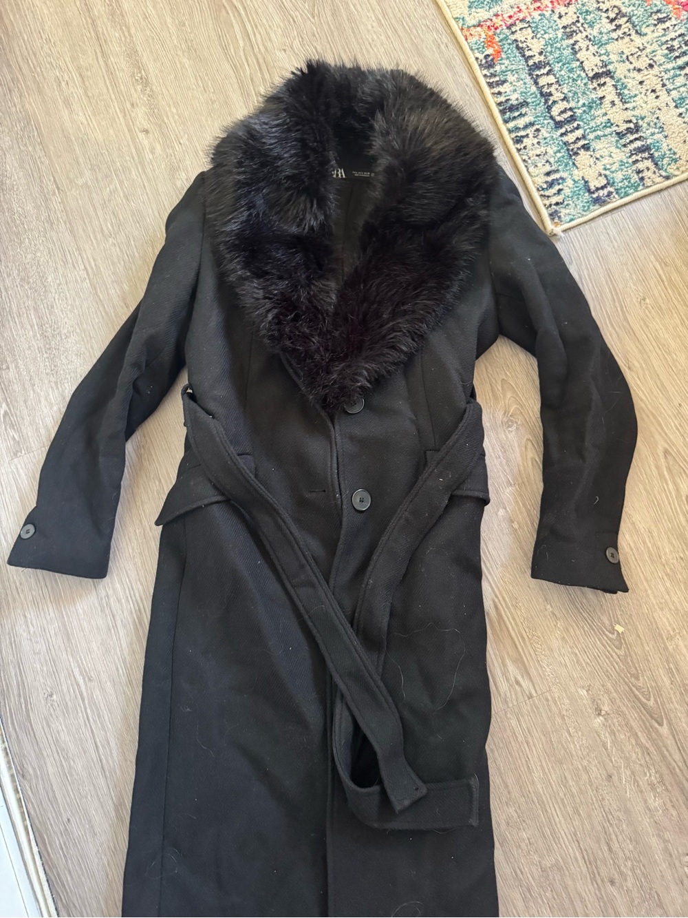 Black Fur-Collar Long Coat - Women's Jacket & Coat